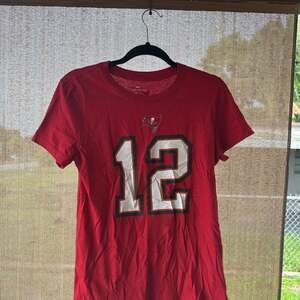 Nike Tampa Bay Buccaneers Tom Brady #12 T-Shirt Red Men's